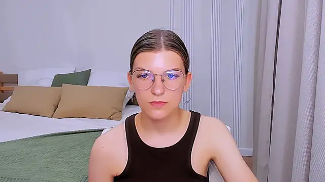 AnnaThorne webcam
