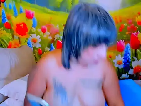 indianroxy webcam