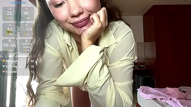 kamila_18_french webcam