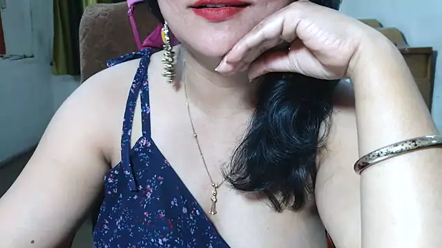 Cute_Mahi22 webcam