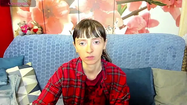 TayanaJons webcam