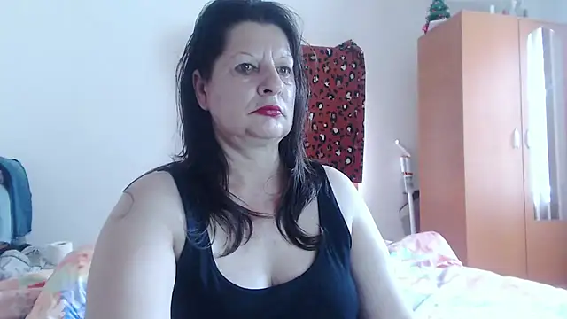 ExtasyMature webcam