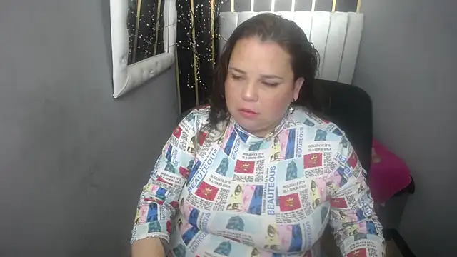 koral_busty webcam