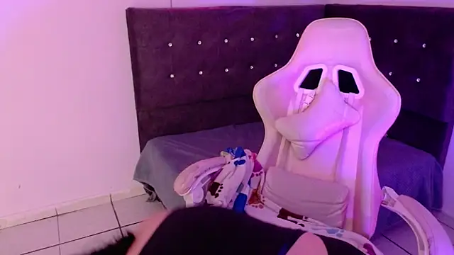 Violetpaige1 webcam
