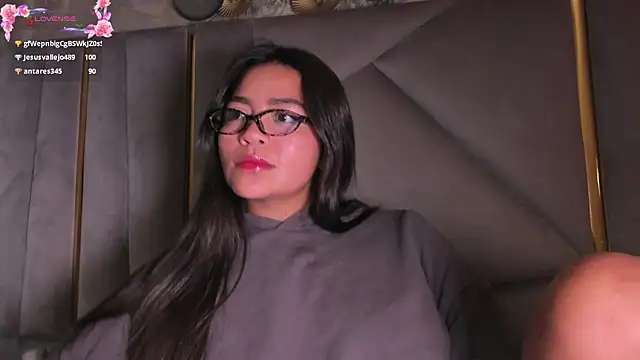 KimDevinne webcam