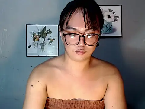 Asianblk_barbiedoll webcam