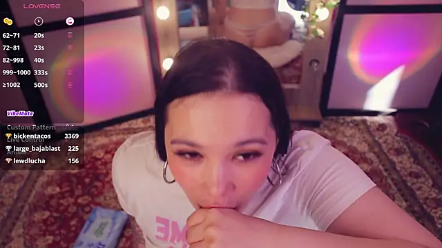 Chery_Lady22 webcam