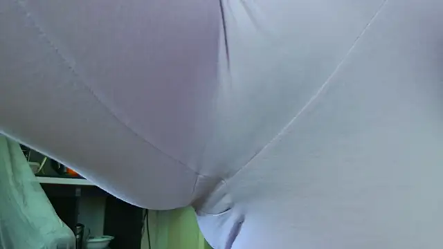 MishaMILF webcam