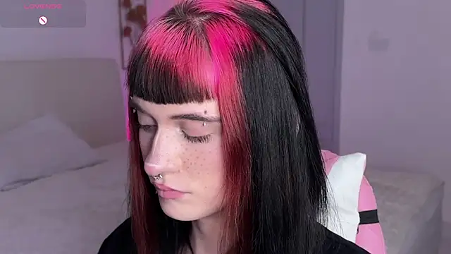 Erodia73 - Couple webcam sex chat