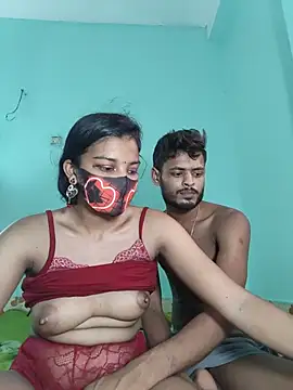 hot-couple4 - Hot-Couple4's free webcam - UK Sex Cams