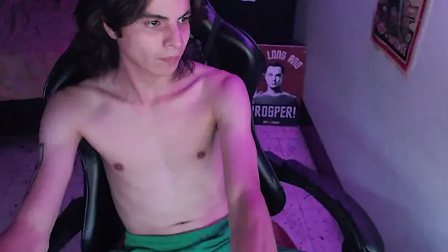 Elastic_Fantasy webcam
