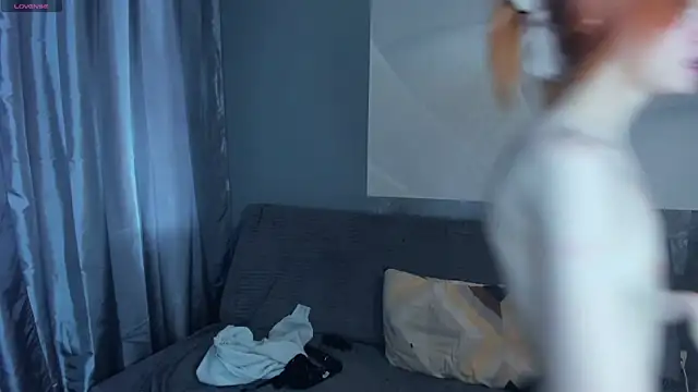 TarynPalek webcam