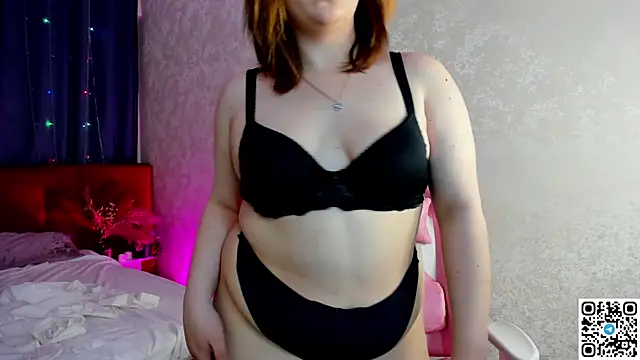 Lilli_Cass webcam