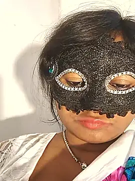 DIRTYSECRET_QUEEN_07 webcam