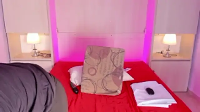 EmilyyStuart webcam