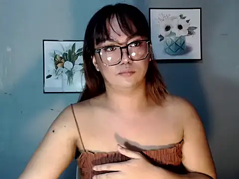 Asianblk_barbiedoll webcam