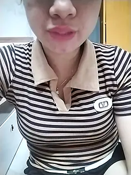 Girl_lovebaby webcam