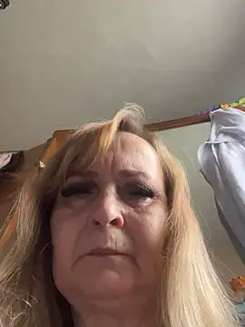 Irina2909@xh webcam