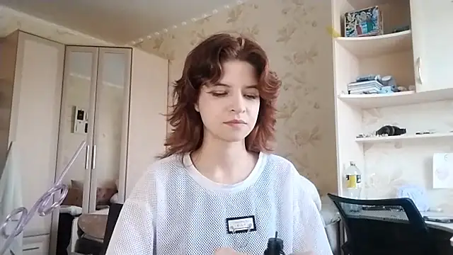 LowkeyIndigo webcam