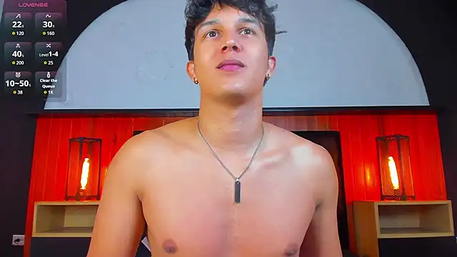 Leo_Savage_ webcam