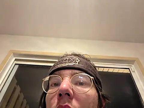 KinkyKittyBoy webcam