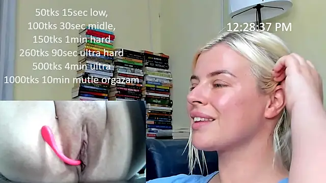 queenofthenighttt webcam