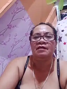 vickyhot1966 webcam