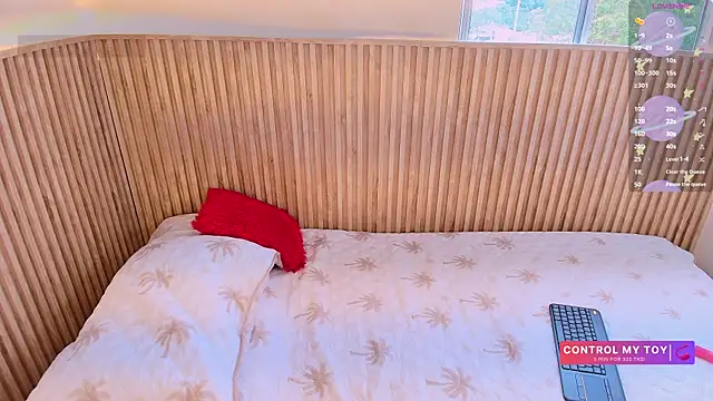 _MeganRain webcam