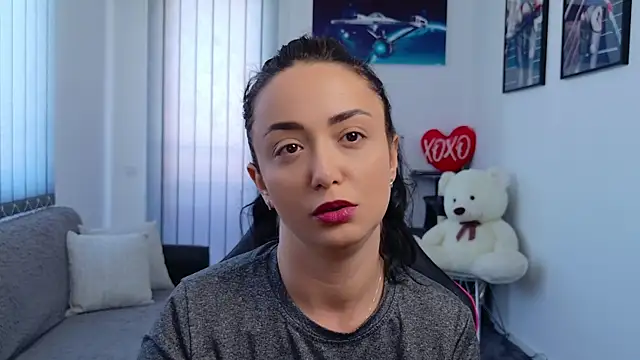 LilithBlaze_ webcam