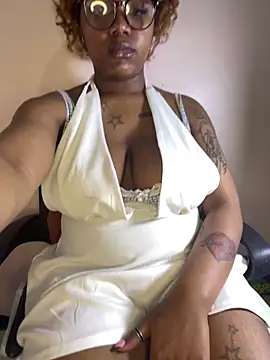 _Thirteen webcam