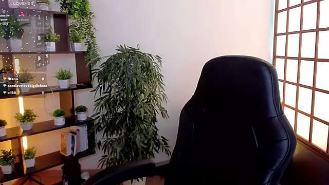 KristineBeauty webcam