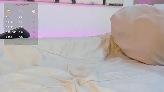 Lilith_moonx webcam