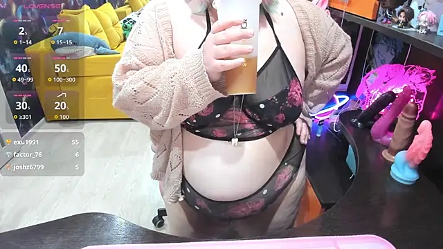 Softie_Sofy webcam