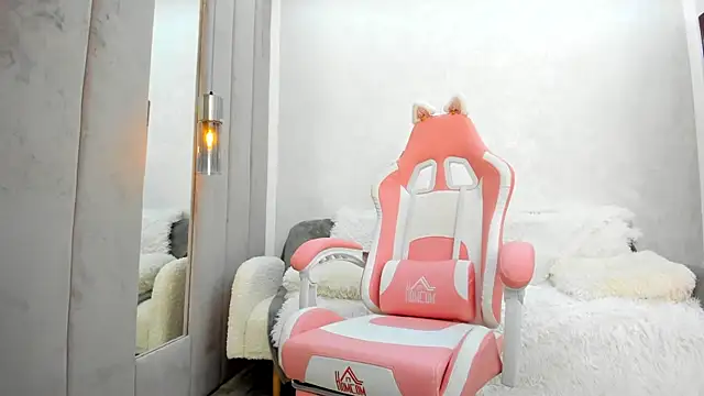 Britney_Charm_ webcam