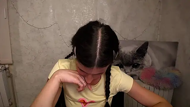 MaryEm976 webcam