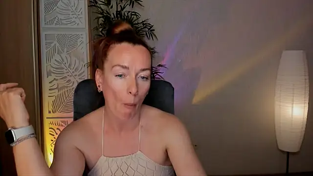 RebeccaMartinez webcam