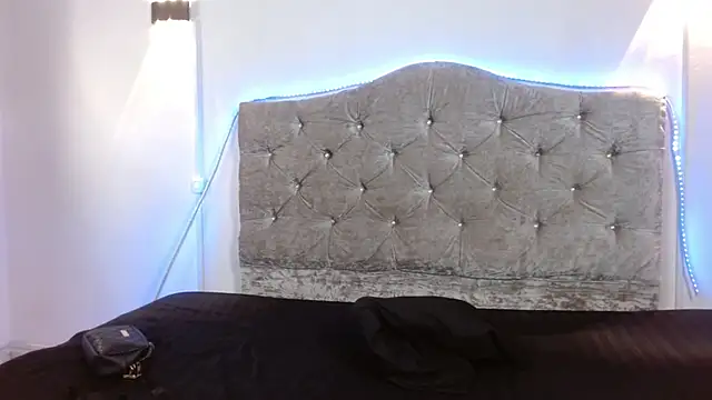 lunaember_cs webcam