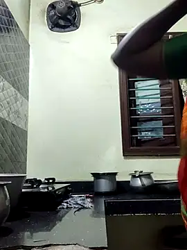 yamini1431 webcam