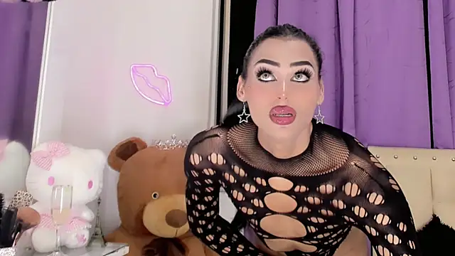 amal_baddell - Amal_baddell's free webcam - UK Sex Cams