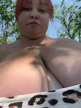 LadyDreams11 webcam