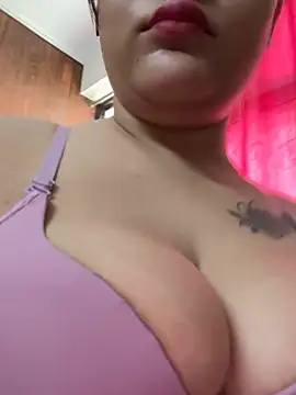 Rosy_BabyDoll webcam