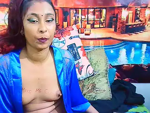 IndianSexyButt webcam