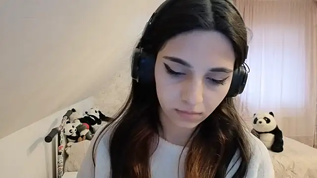 Blissmissataeses webcam