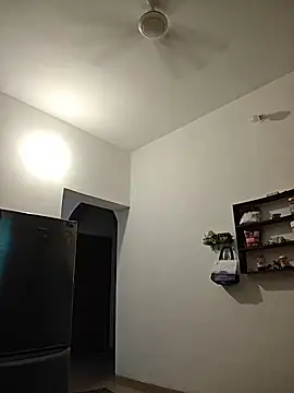 NakedMILFx webcam