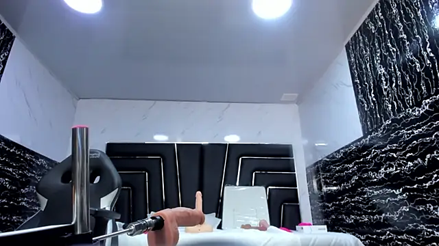 Ladyy_Scarlett webcam