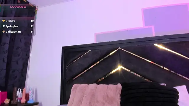 april_jones05 webcam