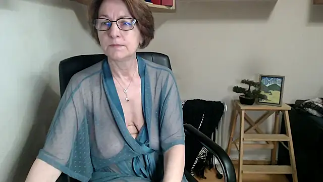 katemodel webcam