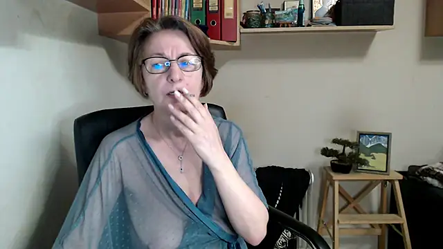 katemodel webcam