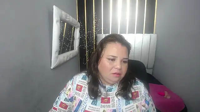 koral_busty webcam