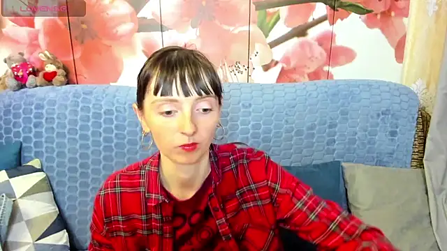 TayanaJons webcam